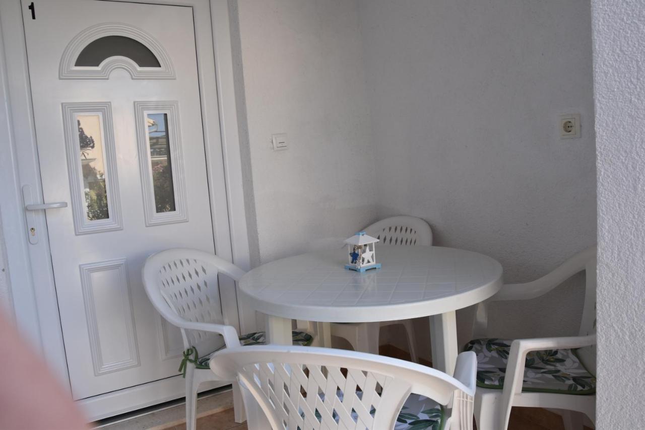 Apartmani Meri Razanj Ngoại thất bức ảnh