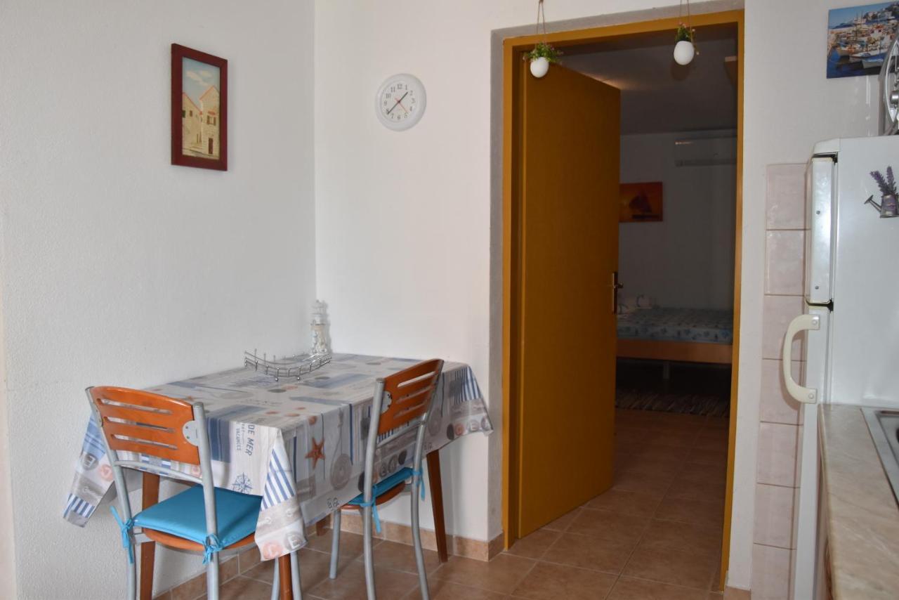 Apartmani Meri Razanj Ngoại thất bức ảnh